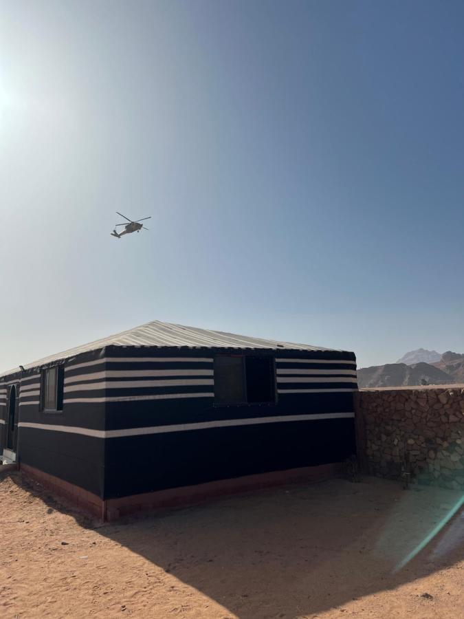 Raja Camp Hotell Wadi Rum Exteriör bild